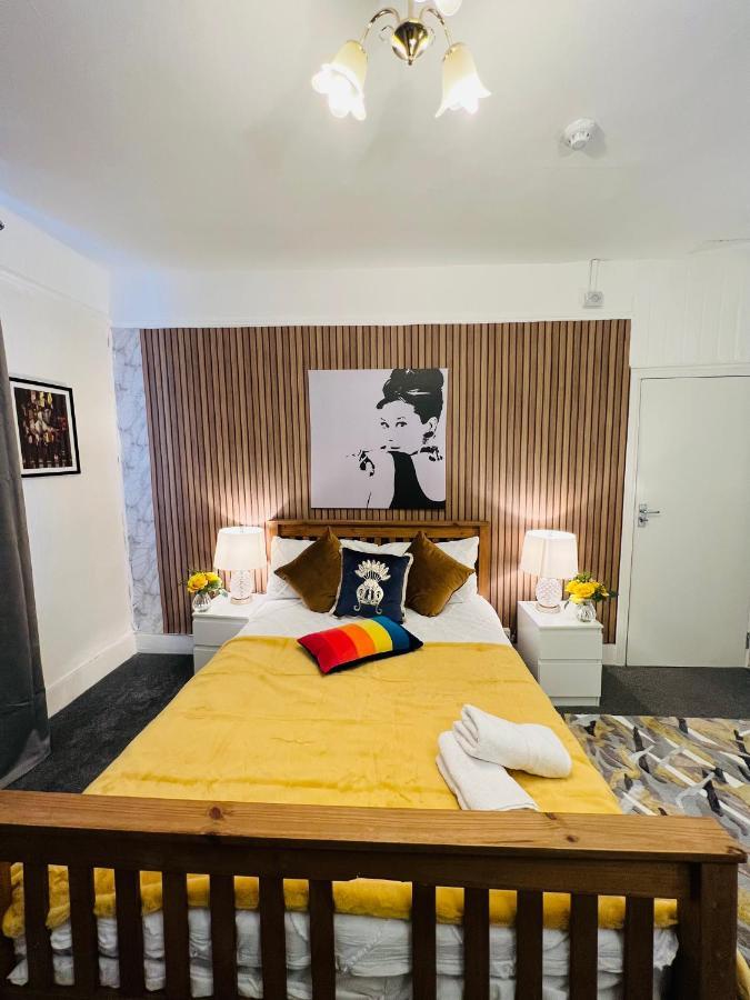 2-Bedroom Plus Living Room Flats Near Edgware Road Londres Exterior foto