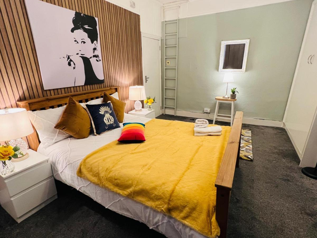2-Bedroom Plus Living Room Flats Near Edgware Road Londres Exterior foto